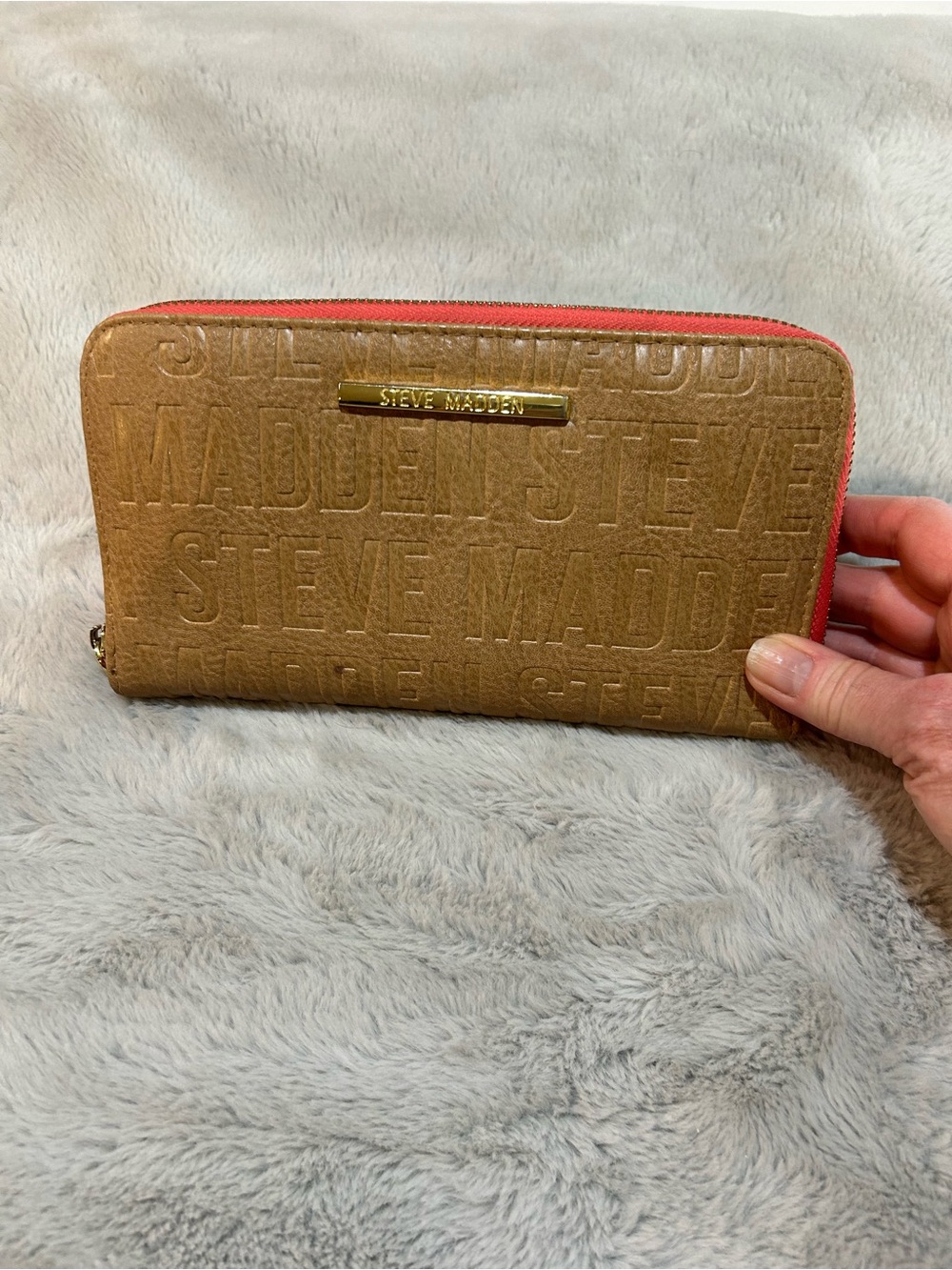 Steve Madden Tan Wallet with Coral Zip